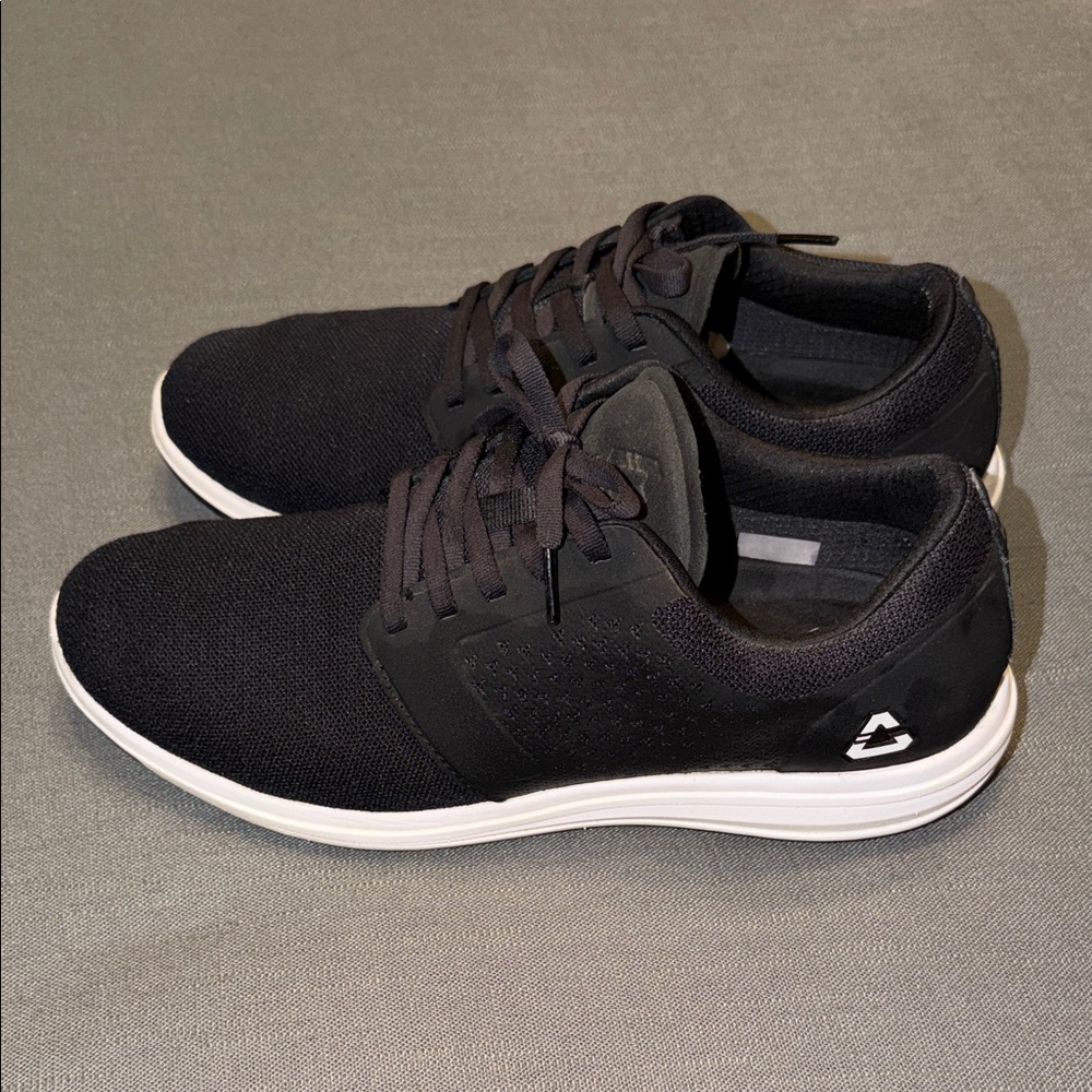 Cuater Travis Mathew The Money Maker Golf Shoes